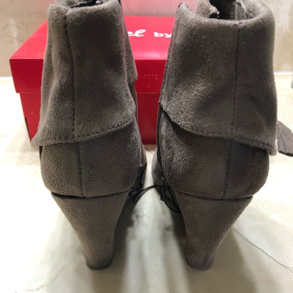 Booties - Picture 3 of 5